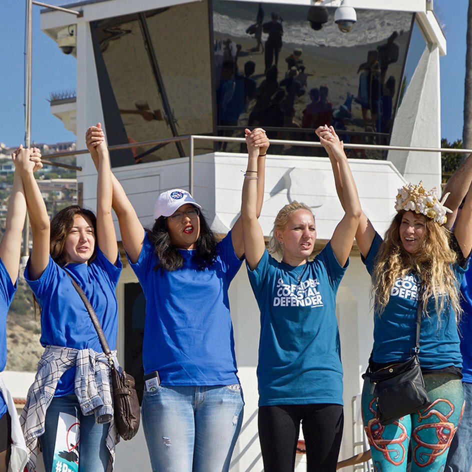 hands across the sand event